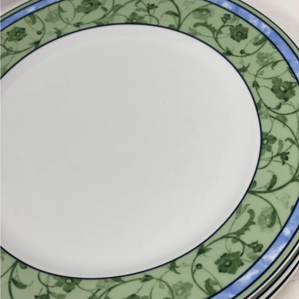 Wedgwood Watercolour 10 - 3/8" Dinner Plate - Picture 3 of 8